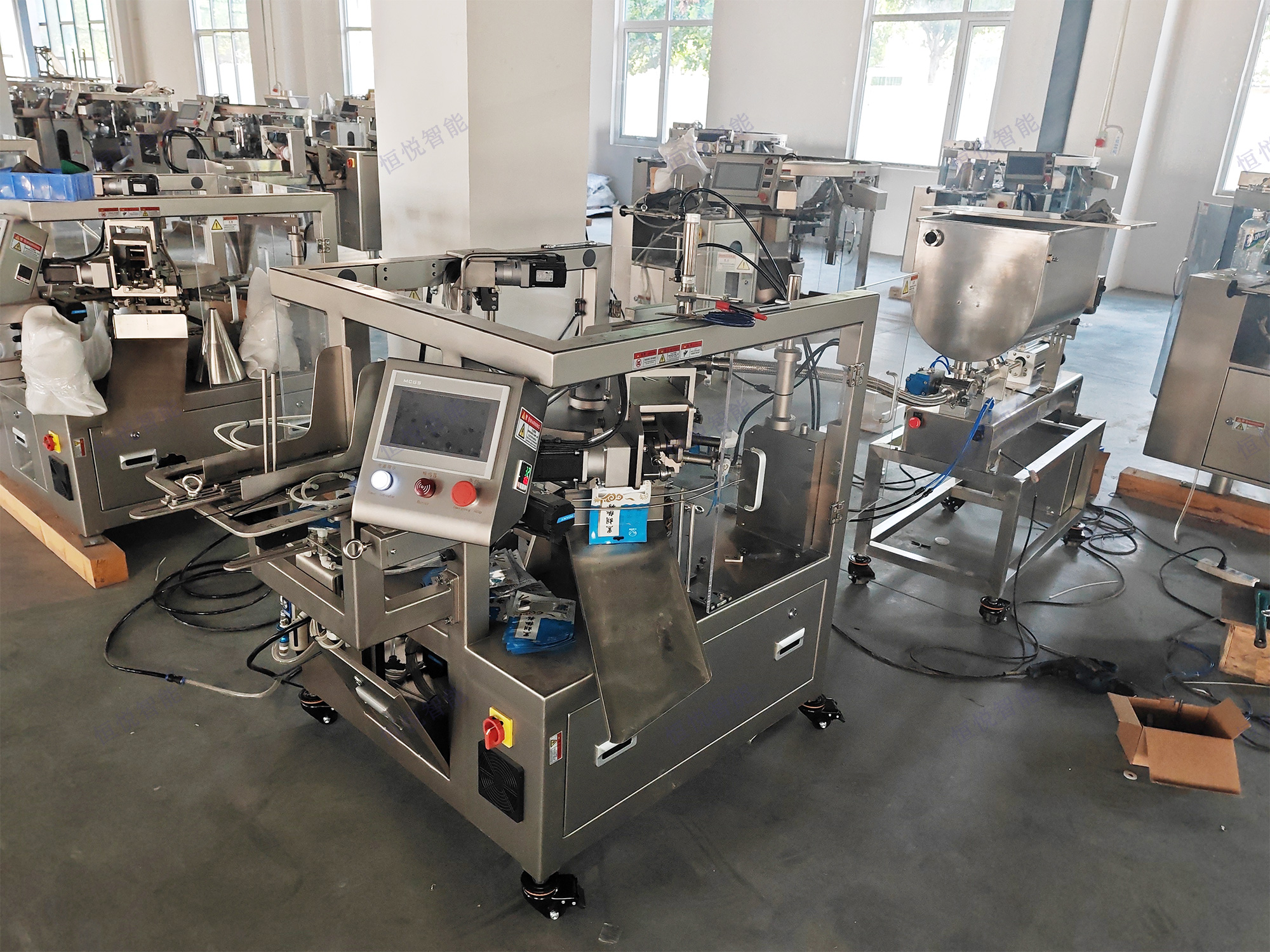 小型给袋式一级大香蕉黄片