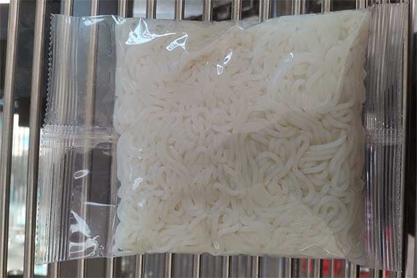 鲜湿米线一级大香蕉黄片及米线生产工艺